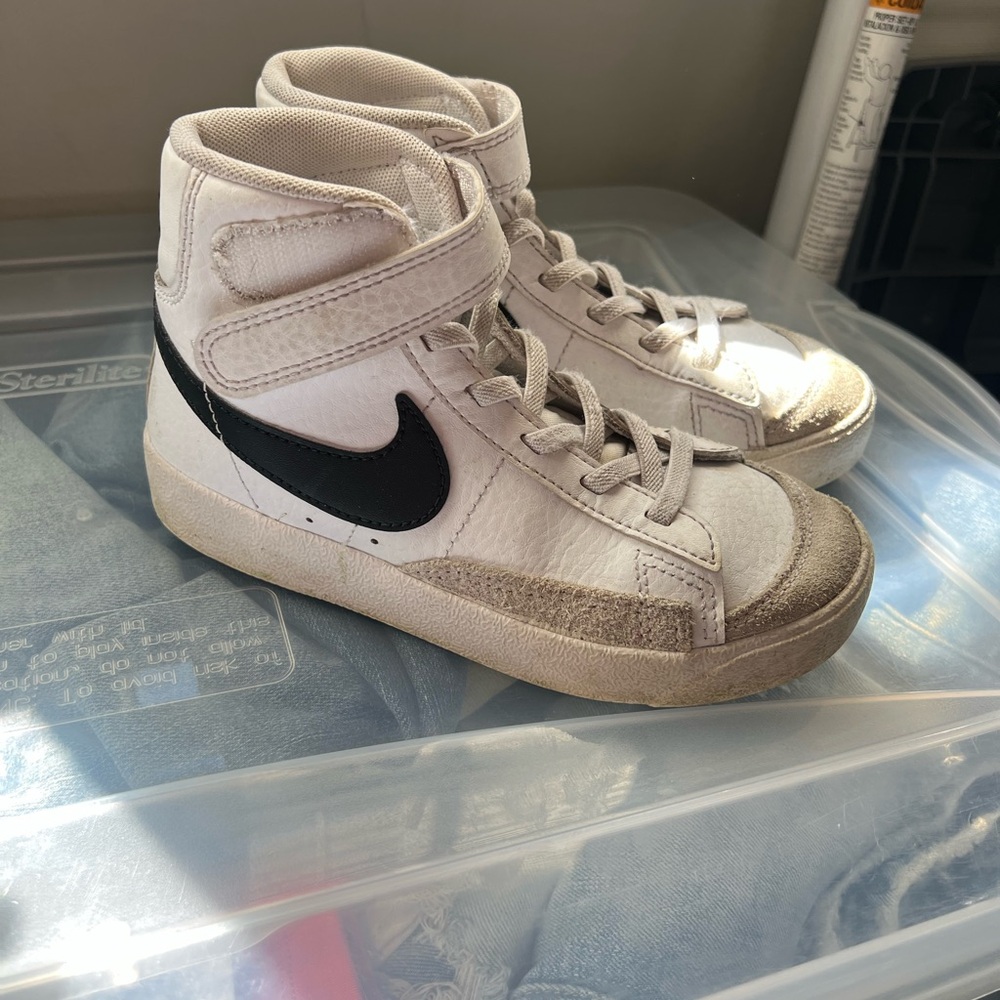 Nike Kids High-Top Blazers